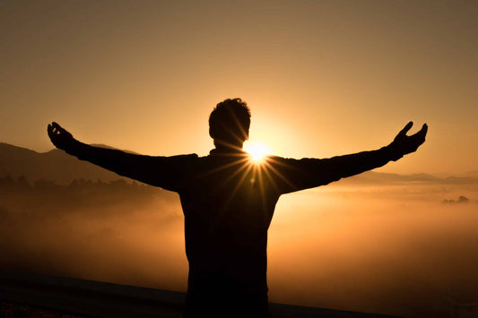 26-Year-Old British Man Alleviates MS-like Symptoms